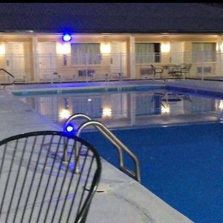 Stay Express Inn & Suites Demopolis Buitenkant foto